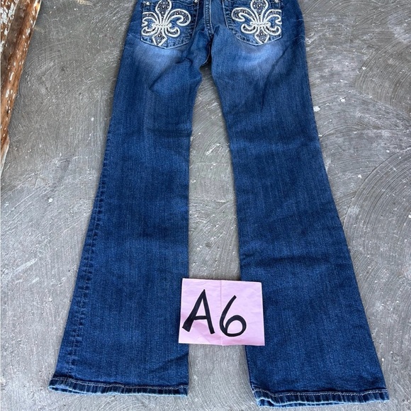 Miss Me Boot Cut Jeans JP6183BV Women’s Size 30 Or 32x31 - Picture 1 of 9